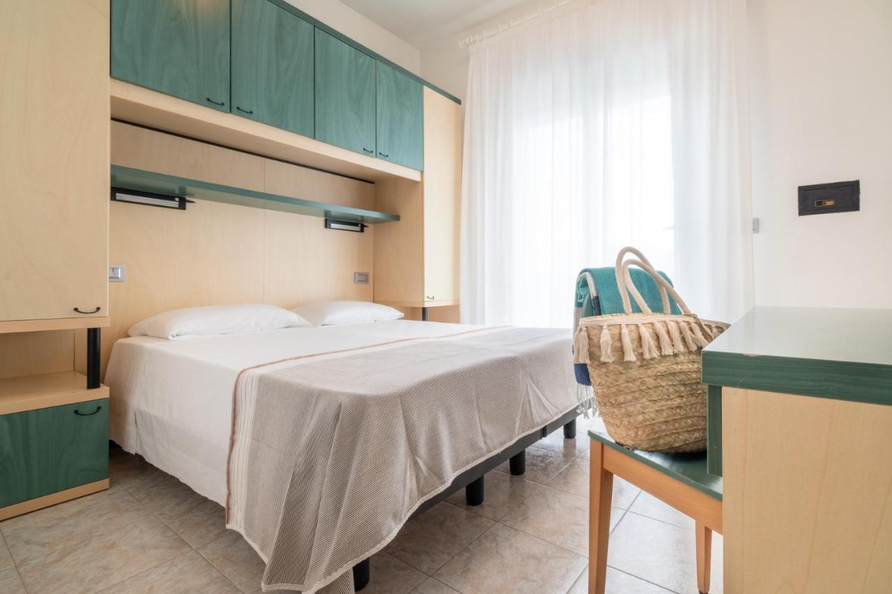 Hotel Ettoral Lido di Jesolo Exteriör bild